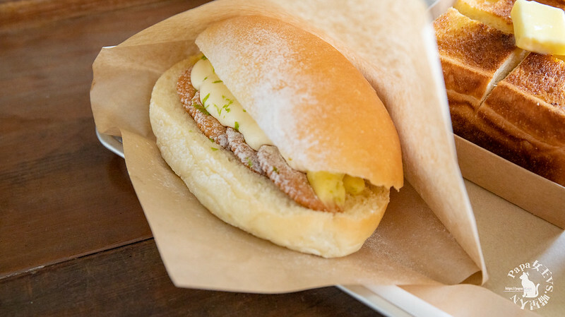 台中西區 ｜早午餐  harumarupan   春丸餐包製造所-街邊店－超過30款日式餐包滿足各種想吃甜／鹹的心-葷素可