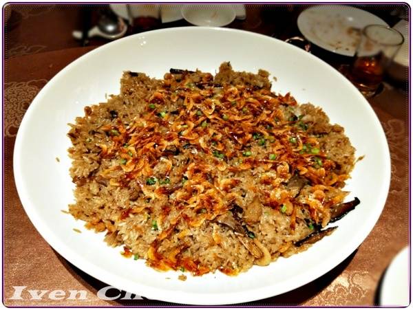 雅園新潮(總店)：《台中市婚宴餐廳》2018.06.24參加友人娶媳的婚宴在『雅園新潮旗鑑店-新潮廳』