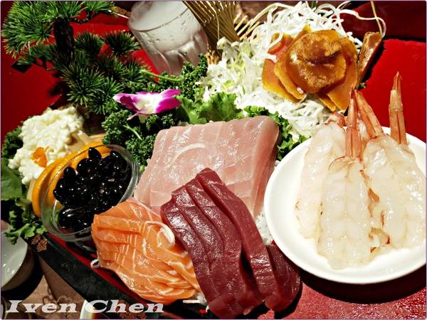 雅園新潮(總店)：《台中市婚宴餐廳》2018.06.24參加友人娶媳的婚宴在『雅園新潮旗鑑店-新潮廳』