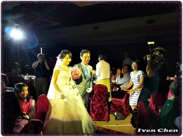 雅園新潮(總店)：《台中市婚宴餐廳》2018.06.24參加友人娶媳的婚宴在『雅園新潮旗鑑店-新潮廳』