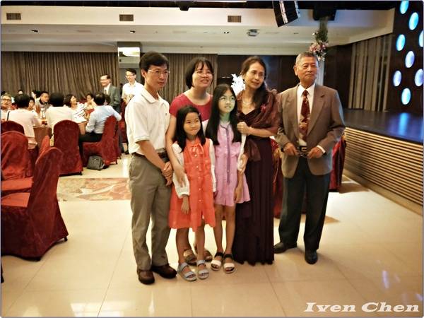 雅園新潮(總店)：《台中市婚宴餐廳》2018.06.24參加友人娶媳的婚宴在『雅園新潮旗鑑店-新潮廳』