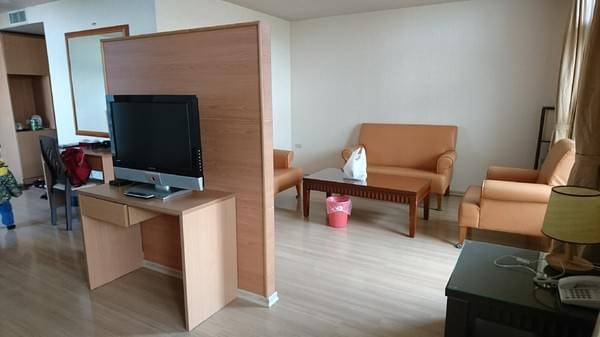 合歡山國家森林遊樂區-松雪樓:南投~合歡山國家森林遊樂區~松雪樓~白茫茫的雪景美不勝收~DIY動手作雪人~真是太有趣了~