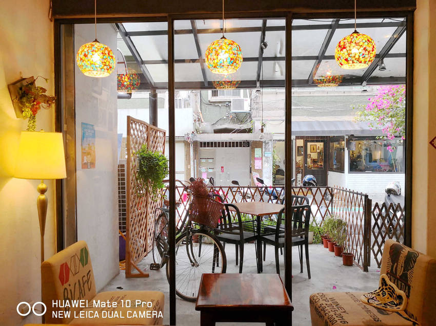 【食。台北】虎噗食多 • HOPE STORE〜師大路寵物友善餐廳。巷弄裡老房子美式餐廳,現做美味平價享受!