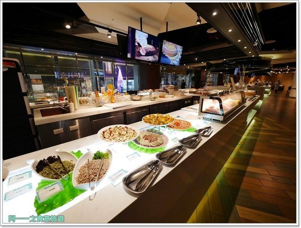 悅來國際會議中心附設餐飲-秀廚自助餐：汐止吃到飽 遠雄秀廚自助餐～西班牙的梅諾卡冰淇淋任你吃