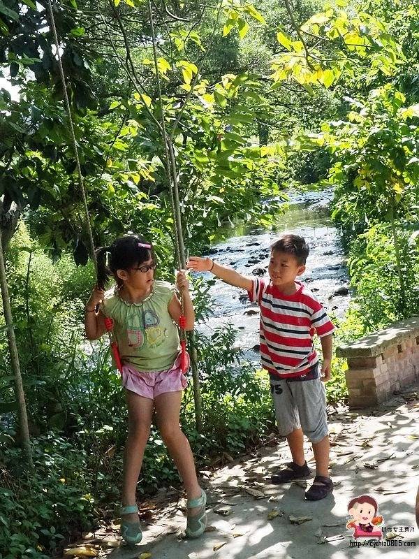 桃園中壢景點-台灣地景花園-免費入園超大場地，戲水池遊樂設施隨你玩，暑假放生小孩新去處 @民宿女王芽月-美食.旅遊.全台趴趴走