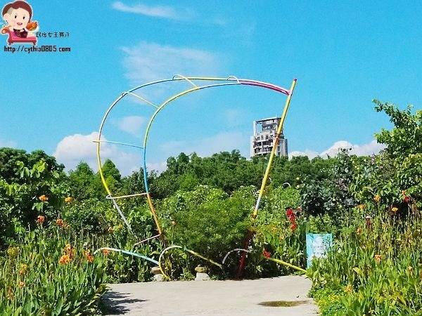 桃園中壢景點-台灣地景花園-免費入園超大場地，戲水池遊樂設施隨你玩，暑假放生小孩新去處 @民宿女王芽月-美食.旅遊.全台趴趴走