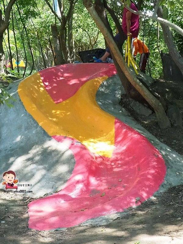 桃園中壢景點-台灣地景花園-免費入園超大場地，戲水池遊樂設施隨你玩，暑假放生小孩新去處 @民宿女王芽月-美食.旅遊.全台趴趴走