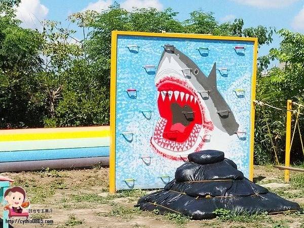 桃園中壢景點-台灣地景花園-免費入園超大場地，戲水池遊樂設施隨你玩，暑假放生小孩新去處 @民宿女王芽月-美食.旅遊.全台趴趴走