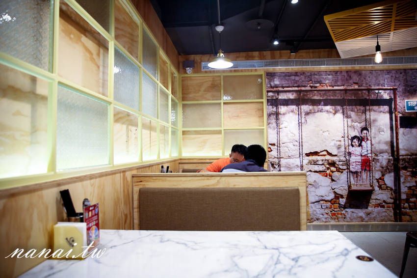 MAMAK檔星馬料理中科店。JMall商場新開幕,正宗馬來西亞風味餐廳,大推咖哩海鮮叻沙麵,紅塔餅 - Nana愛旅行札記