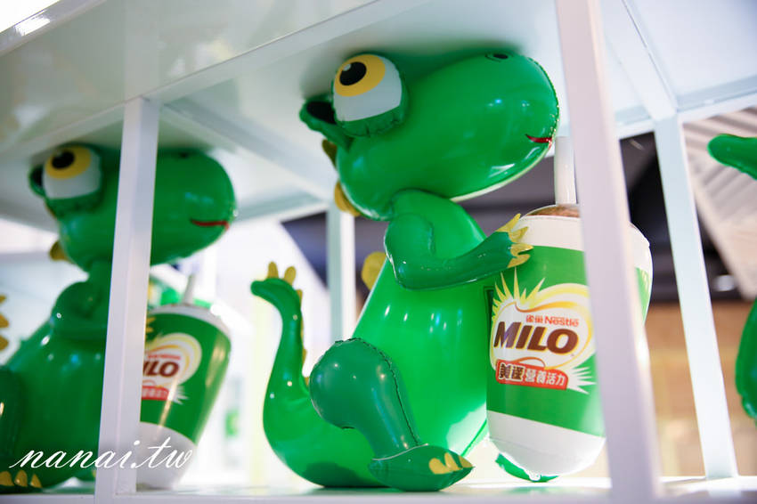 MAMAK檔星馬料理中科店。JMall商場新開幕,正宗馬來西亞風味餐廳,大推咖哩海鮮叻沙麵,紅塔餅 - Nana愛旅行札記