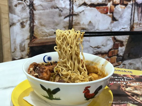 Mamak檔星馬料理(中科店)：台中美食│Mamak檔星馬料理-中科店〃JMALL新開張，IG熱門打卡點，正宗馬來西亞風味料理，激推塔餅～