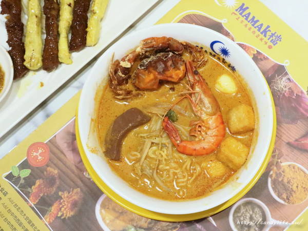 Mamak檔星馬料理(中科店)：台中美食│Mamak檔星馬料理-中科店〃JMALL新開張，IG熱門打卡點，正宗馬來西亞風味料理，激推塔餅～