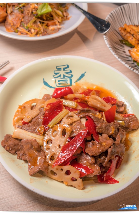 香麻四川料理辣得好過癮,開飯川食堂高雄左營店,單點或多人聚餐套餐任選,高鐵左營新光三越美食,彩虹市集美食,高雄中式料理推薦, - 大胃米粒 DAVID & MILLY