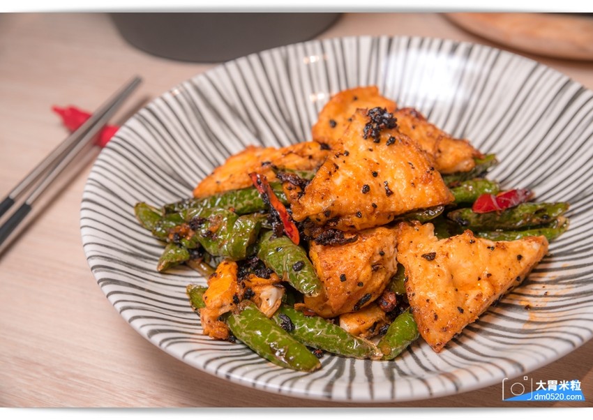 香麻四川料理辣得好過癮,開飯川食堂高雄左營店,單點或多人聚餐套餐任選,高鐵左營新光三越美食,彩虹市集美食,高雄中式料理推薦, - 大胃米粒 DAVID & MILLY