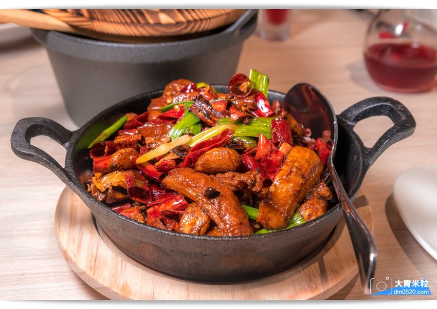 香麻四川料理辣得好過癮,開飯川食堂高雄左營店,單點或多人聚餐套餐任選,高鐵左營新光三越美食,彩虹市集美食,高雄中式料理推薦, - 大胃米粒 DAVID & MILLY