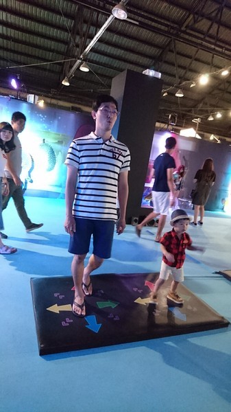 扭蛋星球特展(高雄場):高雄駁二特區~扭蛋星球~大型療癒戽斗動物們、搞笑太自由女神、巨型甜點、可怕水果殭屍~登陸了~北高同步~展期6/22-9/12