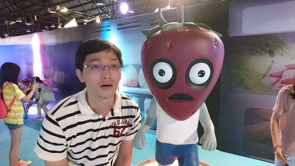 扭蛋星球特展(高雄場):高雄駁二特區~扭蛋星球~大型療癒戽斗動物們、搞笑太自由女神、巨型甜點、可怕水果殭屍~登陸了~北高同步~展期6/22-9/12