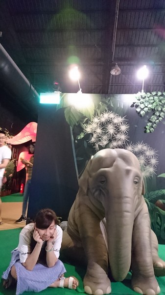 扭蛋星球特展(高雄場):高雄駁二特區~扭蛋星球~大型療癒戽斗動物們、搞笑太自由女神、巨型甜點、可怕水果殭屍~登陸了~北高同步~展期6/22-9/12