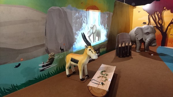 扭蛋星球特展(高雄場):高雄駁二特區~扭蛋星球~大型療癒戽斗動物們、搞笑太自由女神、巨型甜點、可怕水果殭屍~登陸了~北高同步~展期6/22-9/12