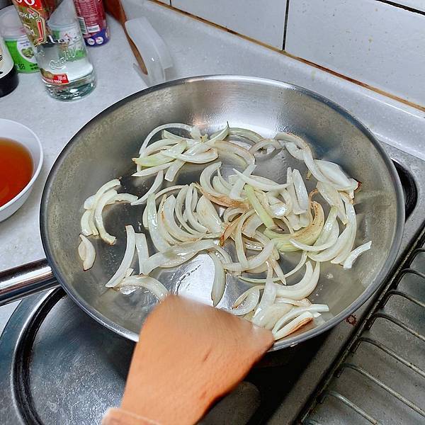 台北 中山區 大直 日和A5和牛專賣 月見牛丼 燒肉 牛排 料理 食譜17.JPG