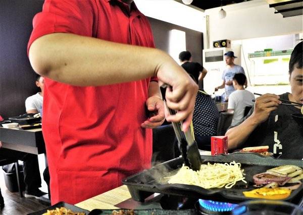 好奇太郎 創意自助鐵板燒:【板橋燒烤】好奇太郎 358元鐵板燒任你吃到飽.新北燒烤餐廳推薦