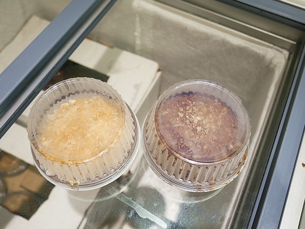 好奇太郎 創意自助鐵板燒：好奇太郎-新北江子翠創意自助鐵板燒  雞腿肉多種口味一次享用  無油更清爽  趕快發揮想像力  做出屬於自己的吃法吧