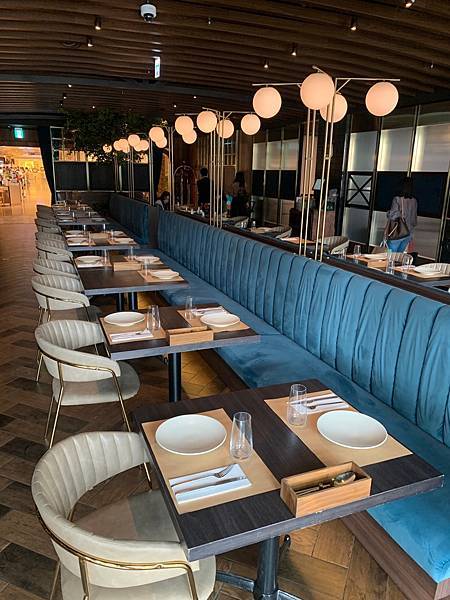 /tmp/phpoXmGR3 /tmp/phpoXmGR3