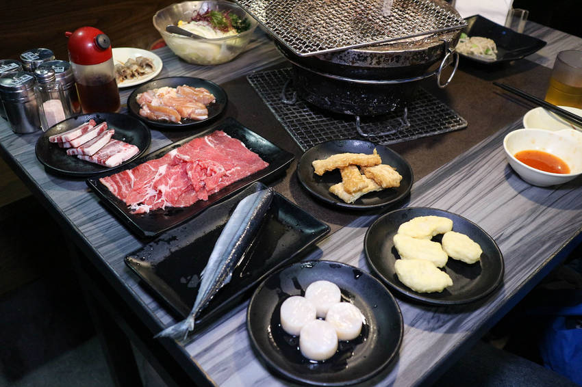 夯肉殿-炭火燒肉吃到飽 (65)