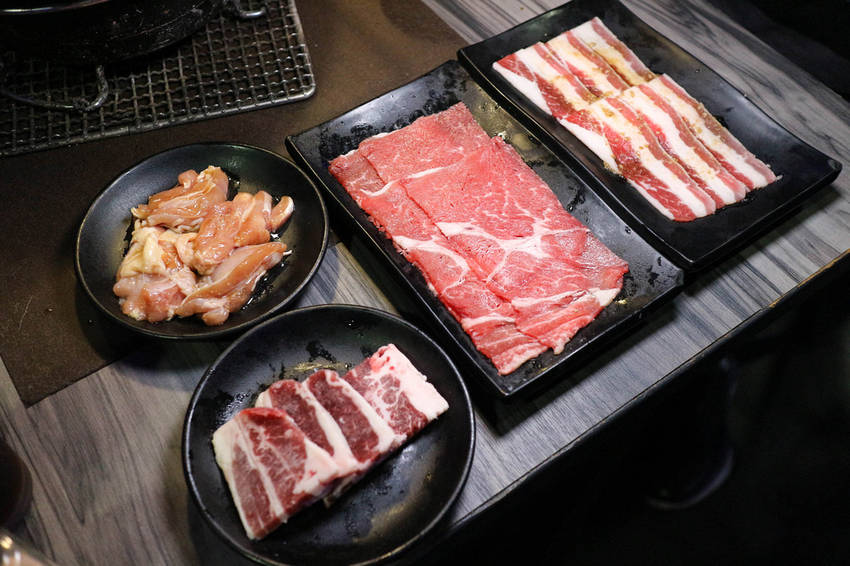 夯肉殿-炭火燒肉吃到飽 (40)
