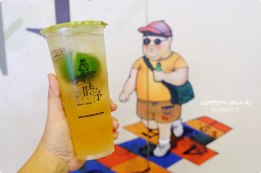 紅到澳門人都來加盟的飲料店台中第一家在大里！加了彈珠汽水的阿婆獨家配方只有茗時序喝得到