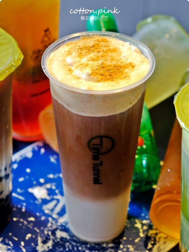 紅到澳門人都來加盟的飲料店台中第一家在大里！加了彈珠汽水的阿婆獨家配方只有茗時序喝得到