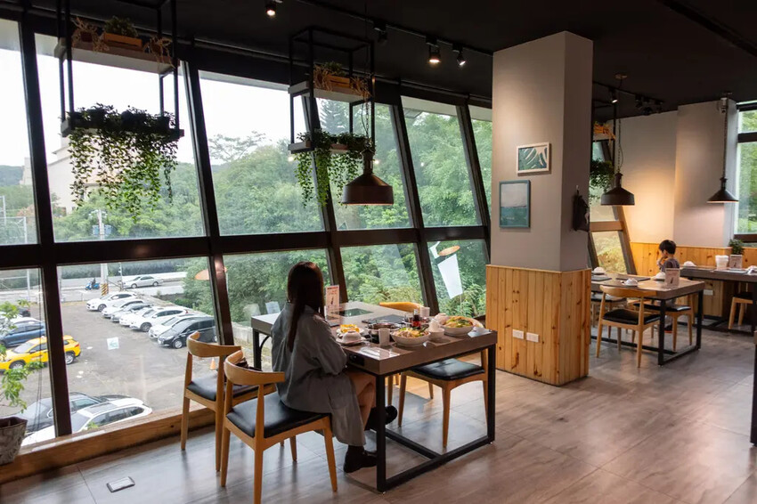 新竹高CP值火鍋!百味釜精緻鍋物雙人套餐海陸盛宴 超新鮮食材必吃。