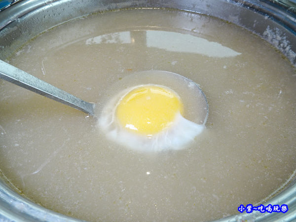 送的無毒貴妃蛋-百味釜精緻鍋物 (2).jpg