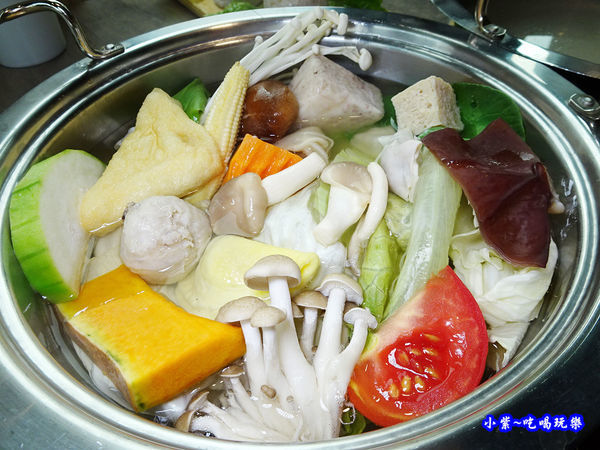 澎湃菜盤-百味釜精緻鍋物46.jpg