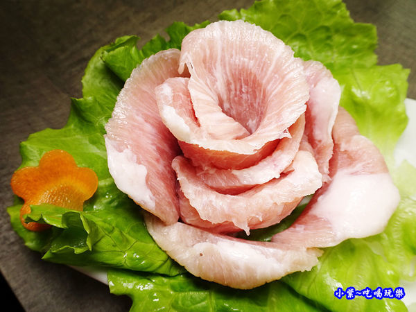 信功松阪豬肉-御路板阪鍋 (4).jpg