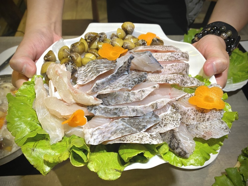 IMG_E4588 (Medium).JPG