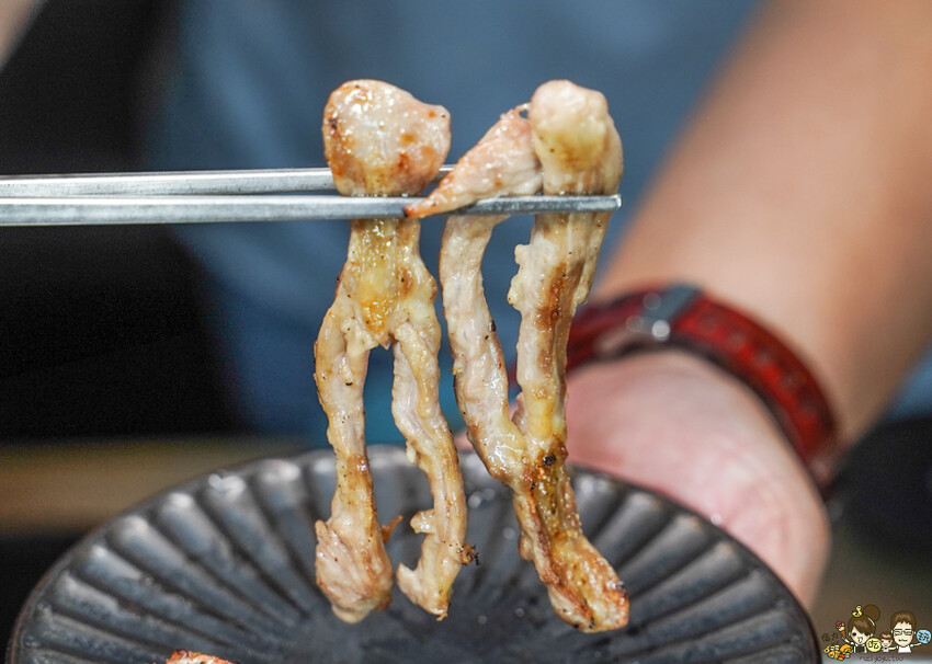 聚餐慶生約會最佳首選 癮燒燒肉，優質頂級肉質、氣氛佳、服務超貼心、高雄燒肉推薦 - 跟著尼力吃喝玩樂＆親子生活