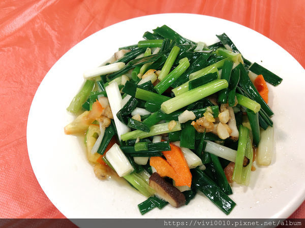 圓圓家愛吃貨-《宜蘭美食》三星福美田園餐廳，卜肉、糕渣特色美食好好吃，厲害的土雞肉也絕不能錯過