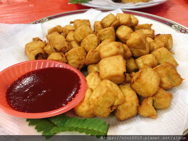 圓圓家愛吃貨-《宜蘭美食》三星福美田園餐廳，卜肉、糕渣特色美食好好吃，厲害的土雞肉也絕不能錯過