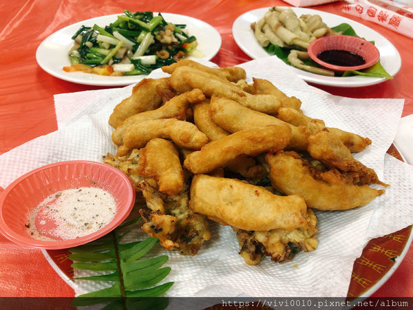 圓圓家愛吃貨-《宜蘭美食》三星福美田園餐廳，卜肉、糕渣特色美食好好吃，厲害的土雞肉也絕不能錯過