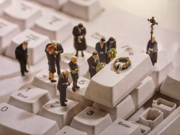 微型展-田中達也的奇想世界：微型展-田中達也的奇想世界6/22-9/9在台中世貿： 9大主題專區（39件實體作品+151件攝影作品） 台灣's最後一站in台中 快來探索田中大師的巧思!!!