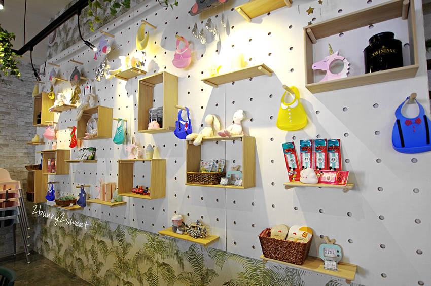 2018-0715-Funny Mama-05.jpg