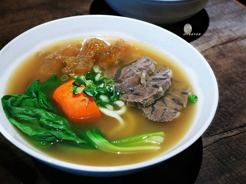 牛莊園牛肉麵 via Kate's Fun Zone