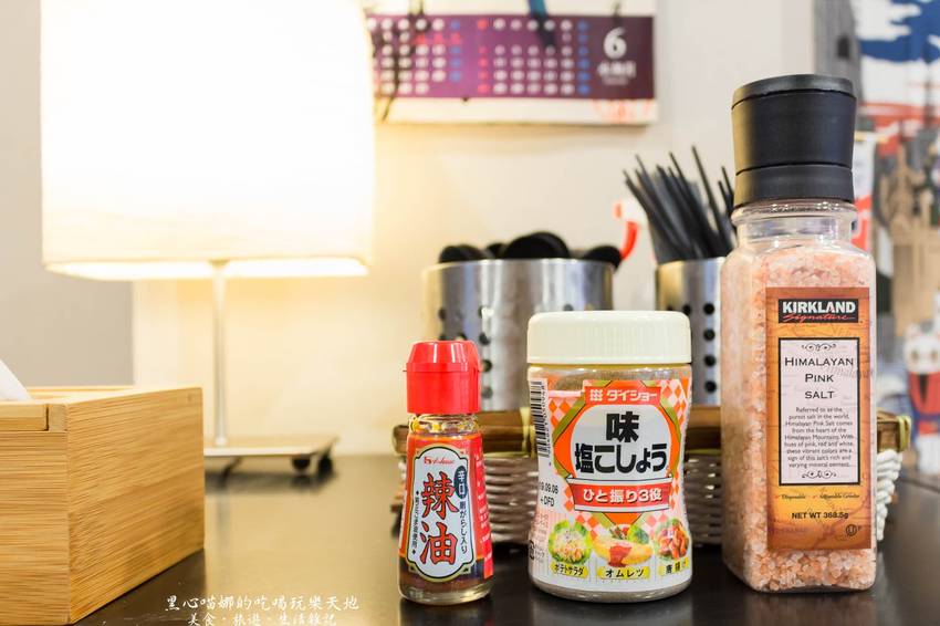 高雄前鎮︱鬼炊丼飯　高CP值的平價用心丼飯料理，加飯只要10元、還有免費味噌湯，就是要你飽到走不動！！（寵物友善餐廳）