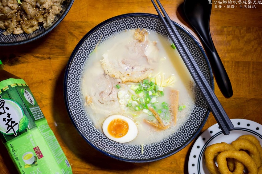 高雄新興︱鬼炊丼飯(文橫店) 新增香氣十足的燒肉丼,還多了4種口味拉麵,選擇性又更多啦!!(寵物友善餐廳)