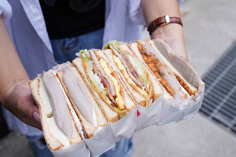 滿樂鐵板吐司 (10) 滿樂鐵板吐司 (10)