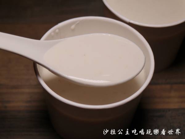 滿哥甜品坊：松山新開幕甜品店『滿哥甜品坊』捷運南京復興站美食/甜品/楊枝甘露