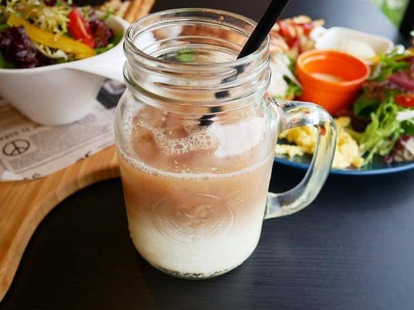 Muni Brunch：Muni Brunch-台中車站附近早午餐  店內裝潢超可愛  餐點精緻好吃又實惠  再訪率高到爆棚