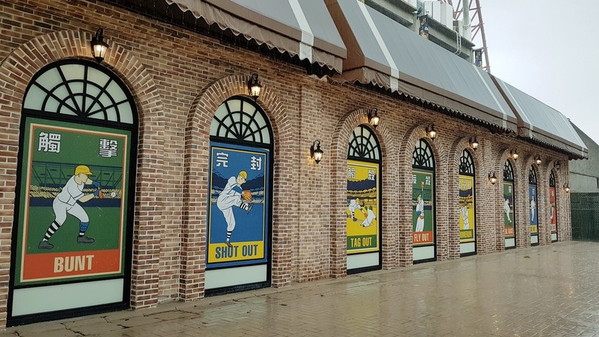 20180826_122710.jpg - 【台中】旅行貓日記免費親子景點。洲際棒球場散散步免費沙坑適合小小孩