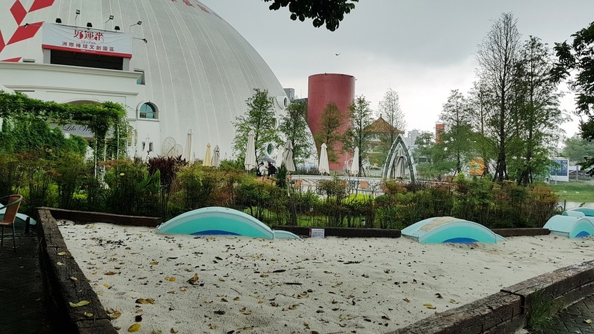 20180826_122259.jpg - 【台中】旅行貓日記免費親子景點。洲際棒球場散散步免費沙坑適合小小孩